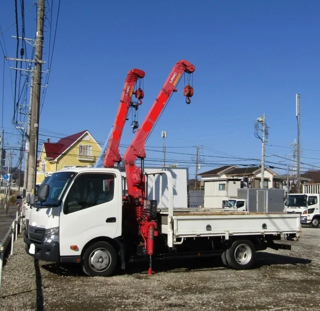 小型移動式クレーン運転技能講習とはどんな資格？取得難易度や取得するメリットについて解説